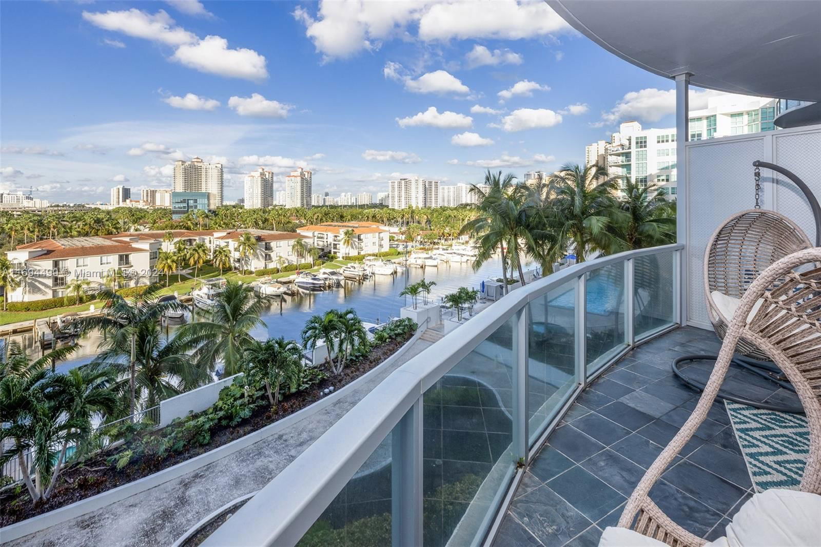 Real estate property located at 3029 188th St #615, Miami-Dade, UPTOWN MARINA LOFTS CONDO, Aventura, FL