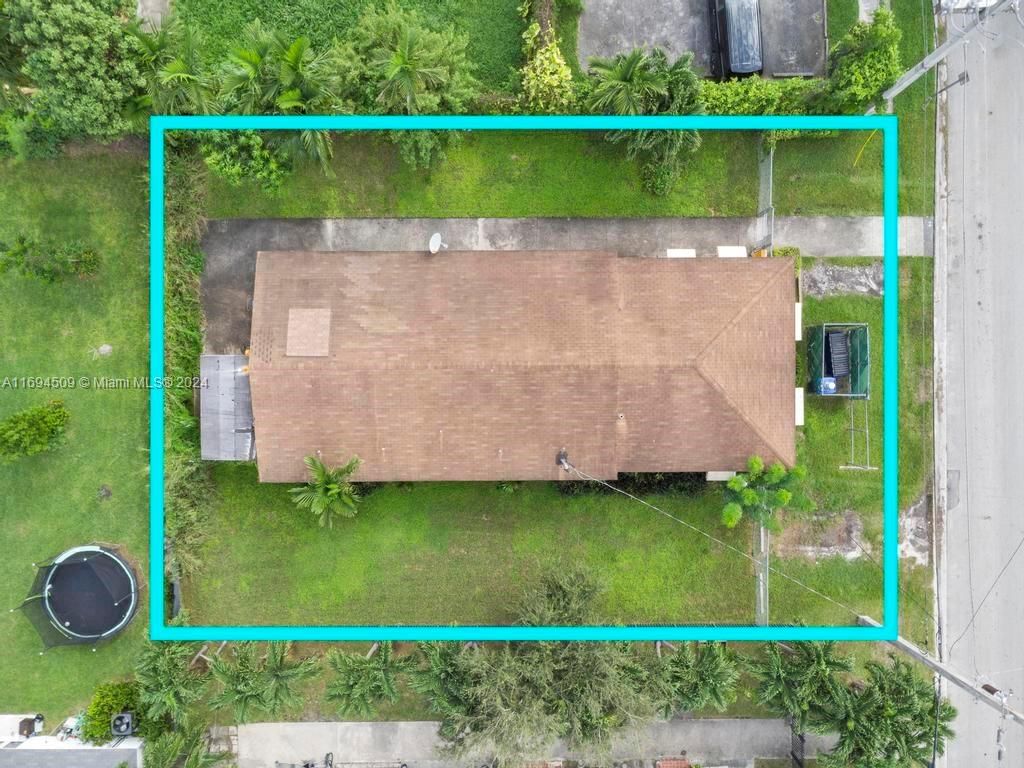 Real estate property located at 47 80th Ter, Miami-Dade, LITTLE RIVER GDNS PB 6-153, Miami, FL