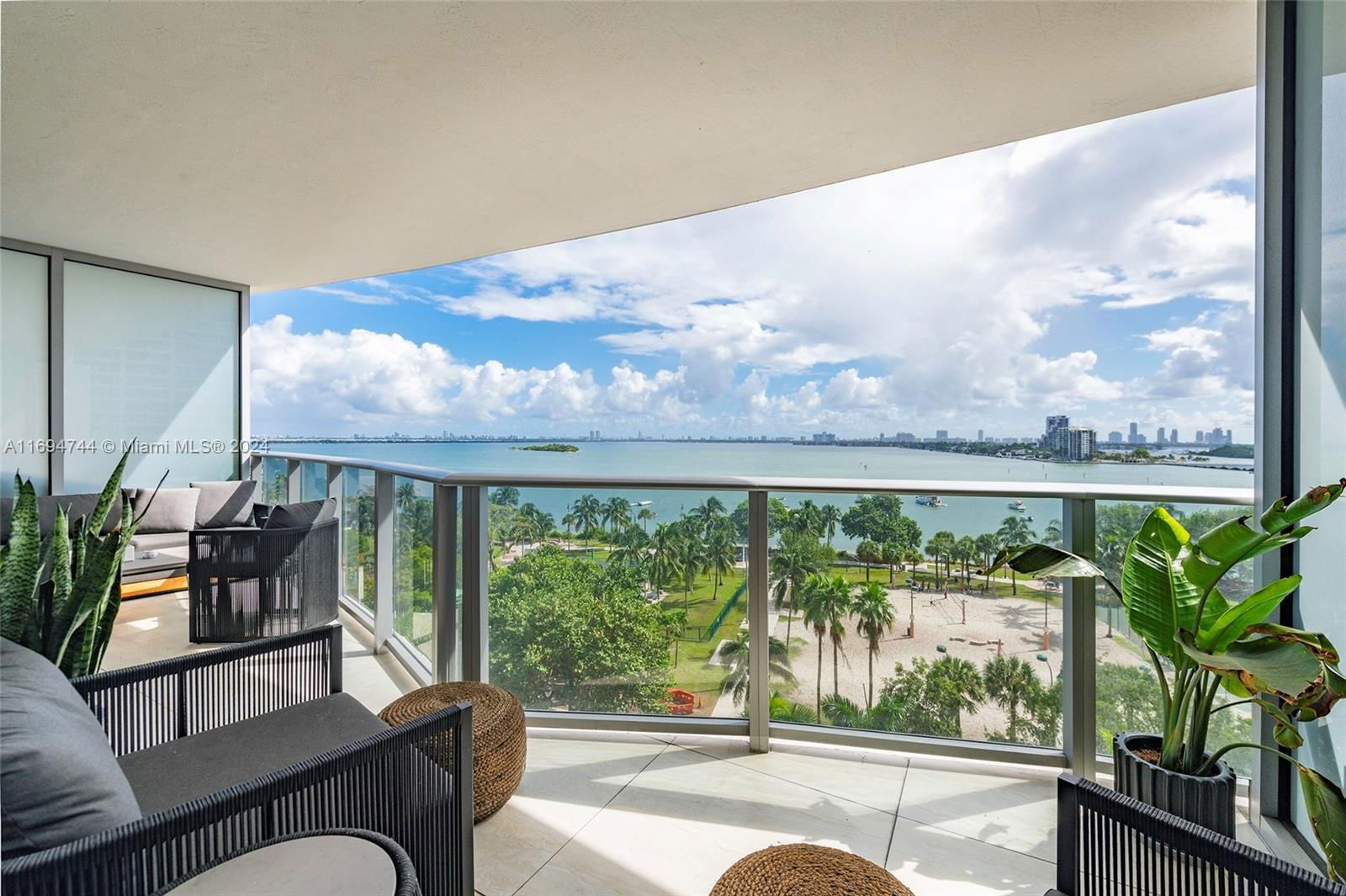 Real estate property located at 488 18th St #704, Miami-Dade, ARIA ON THE BAY CONDO, Miami, FL