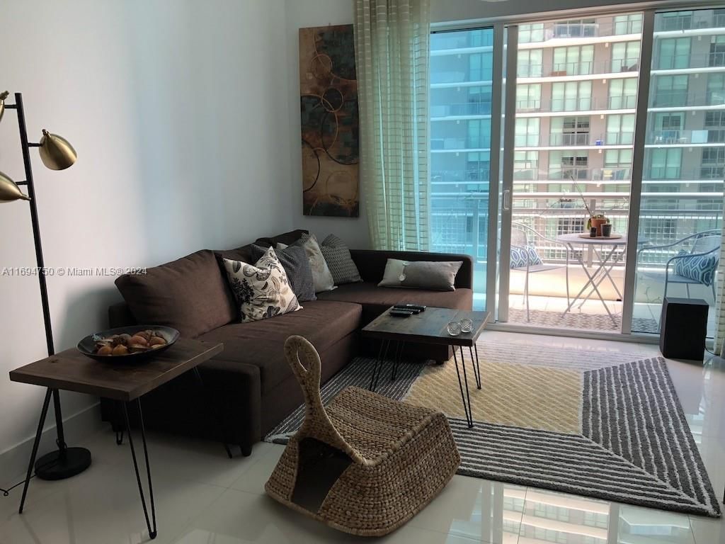 Real estate property located at 60 13th St #2010, Miami-Dade, INFINITY AT BRICKELL COND, Miami, FL