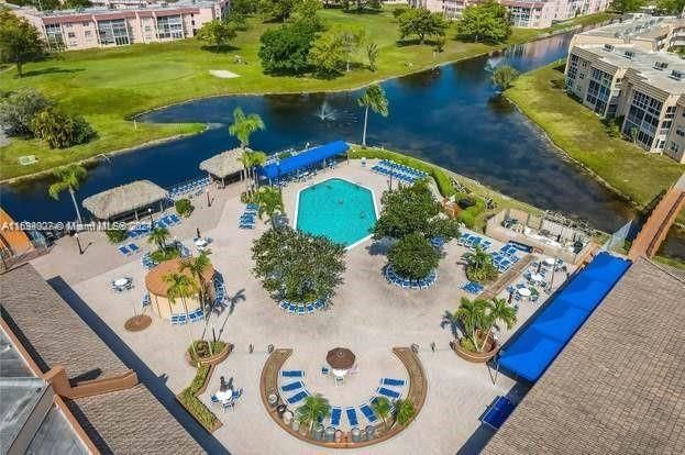 Real estate property located at 8435 Sunrise Lakes Blvd #104, Broward, SUNRISE LAKES 43 CONDO, Sunrise, FL