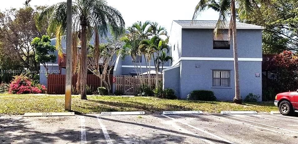 Real estate property located at 11 Crossings Cir, Palm Beach, CROSSINGS OF BOYNTON BEAC, Boynton Beach, FL