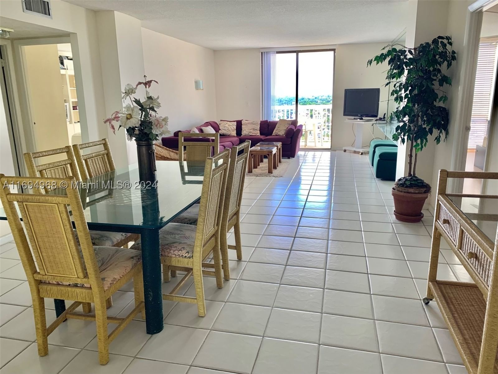 Real estate property located at 1500 Ocean Dr #17E, Broward, Allington Towers North Co, Hollywood, FL