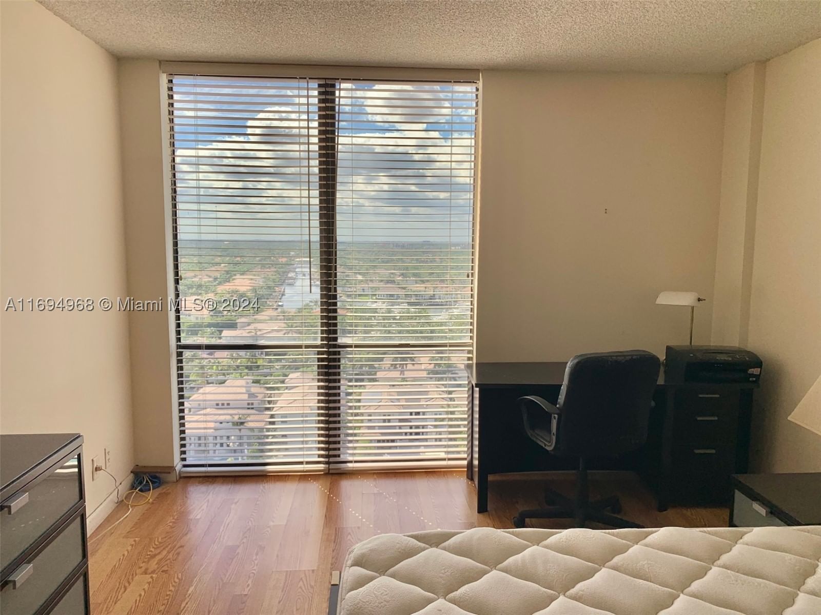 Real estate property located at 1500 Ocean Dr #17E, Broward, Allington Towers North Co, Hollywood, FL