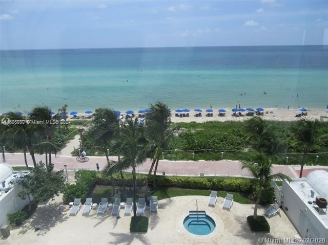 Real estate property located at 6365 Collins Ave #1008, Miami-Dade, AKOYA CONDO, Miami Beach, FL