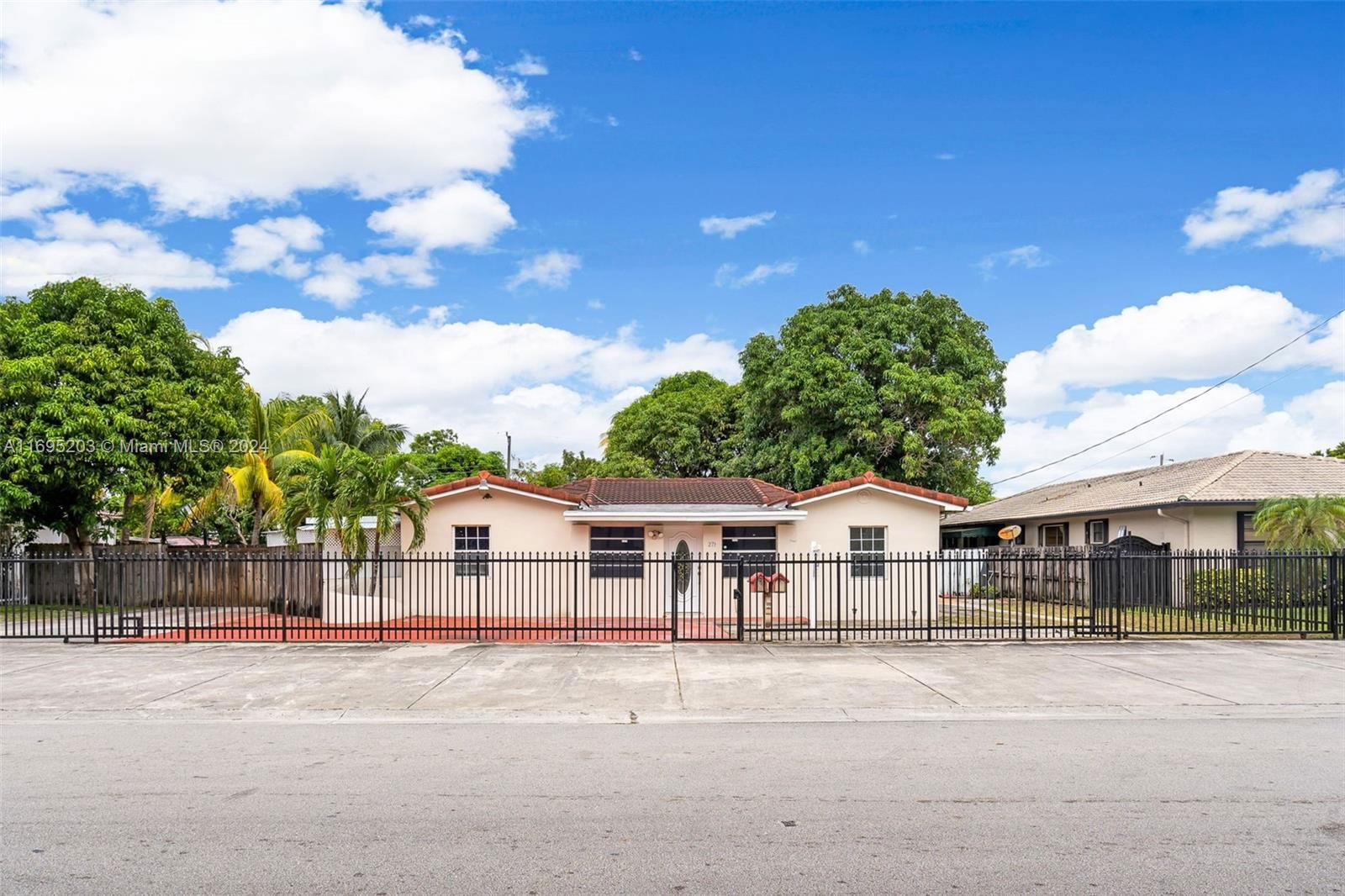 Real estate property located at 271 33rd St, Miami-Dade, BOUGAINVILLEA PLACE, Hialeah, FL