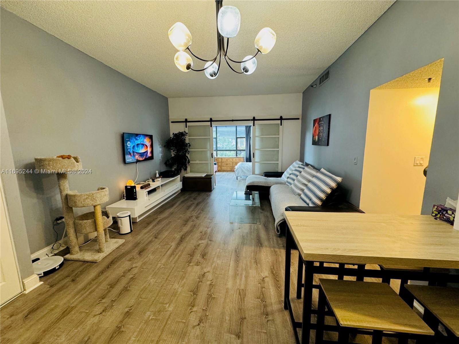 Real estate property located at 20515 Country Club Dr #148, Miami-Dade, WATERVIEW CONDO, Aventura, FL