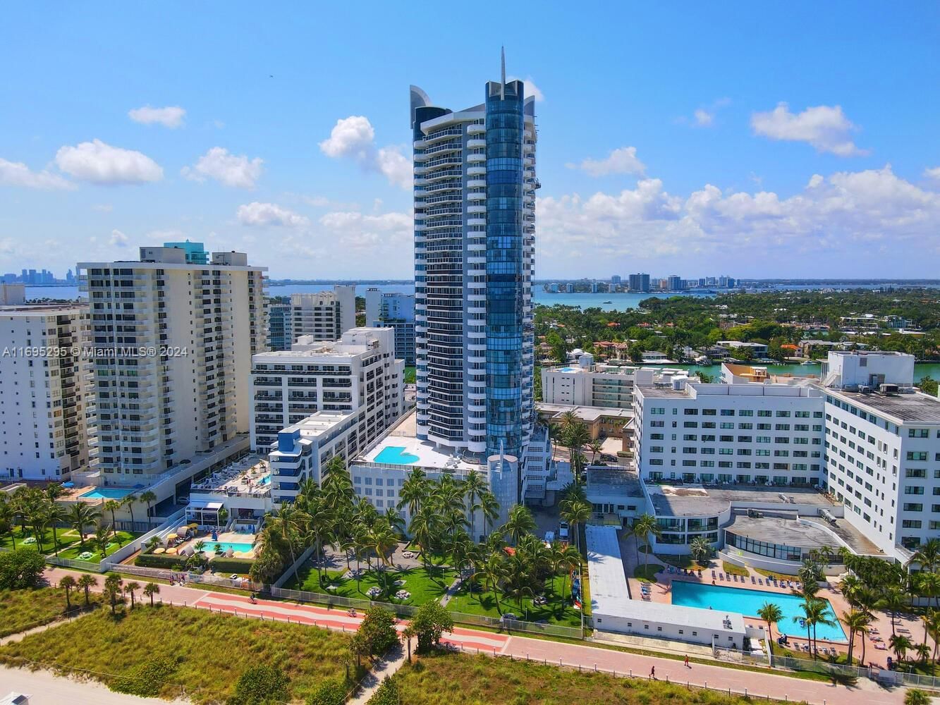 Real estate property located at 6301 Collins Ave #3101, Miami-Dade, LA GORCE PALACE CONDO, Miami Beach, FL