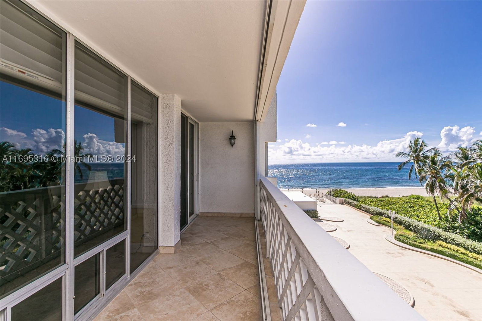 Real estate property located at 1200 Ocean Blvd #4D, Palm Beach, Cloister Beach Towers Con, Boca Raton, FL