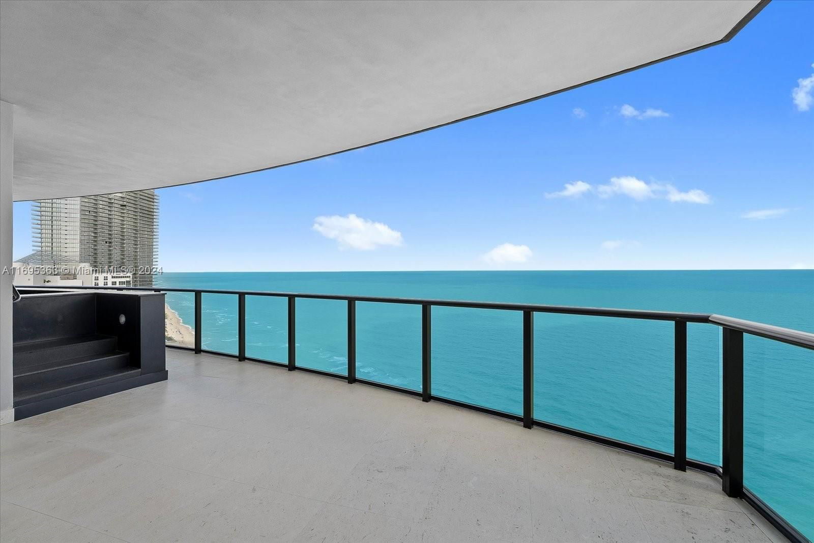 Real estate property located at 18555 Collins Ave #3405, Miami-Dade, 18555 COLLINS AVENUE COND, Sunny Isles Beach, FL