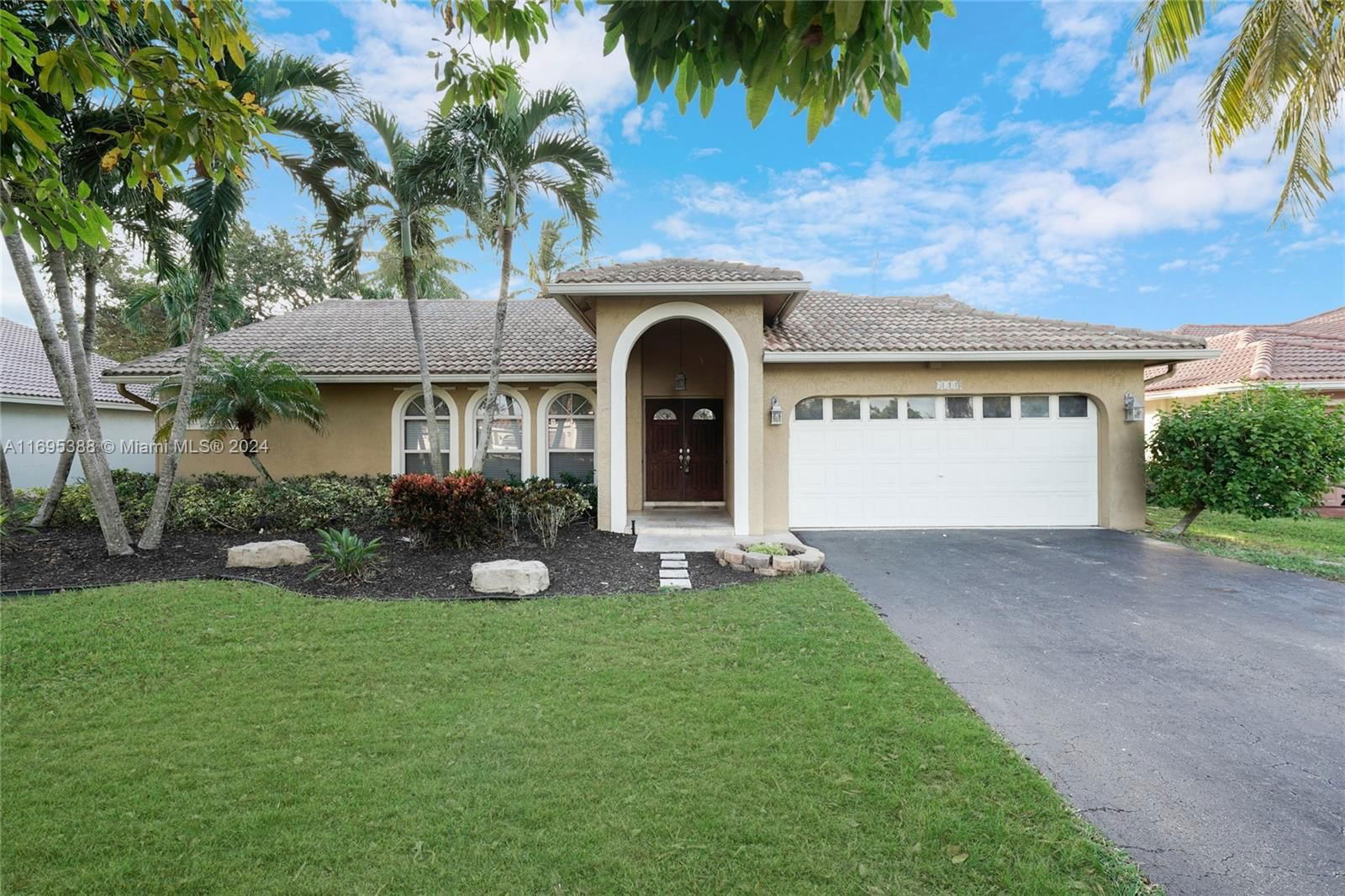 Real estate property located at 4488 89th Way, Broward, ROYAL LAND AMENDED, Coral Springs, FL