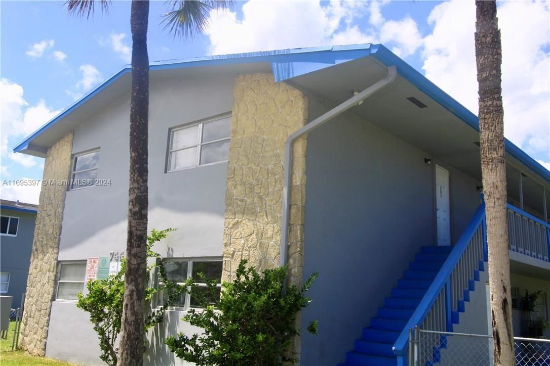 Real estate property located at 7441 Kimberly Blvd #201B, Broward, AVALON CONDO, North Lauderdale, FL