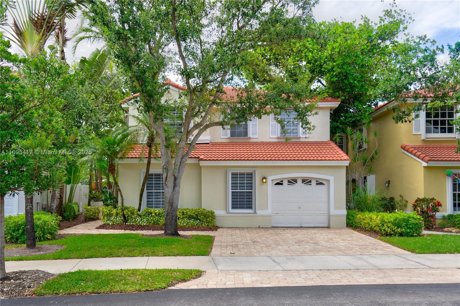 Real estate property located at 911 Garnet Cir, Broward, SECTOR 5 PARCEL, Weston, FL