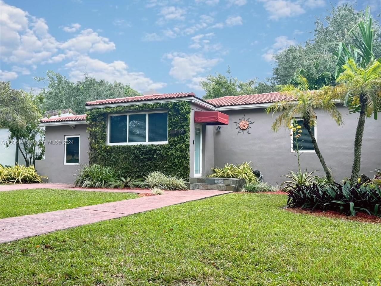 Real estate property located at , Miami-Dade, COUNTRY CLUB ESTATES SEC, Miami Springs, FL