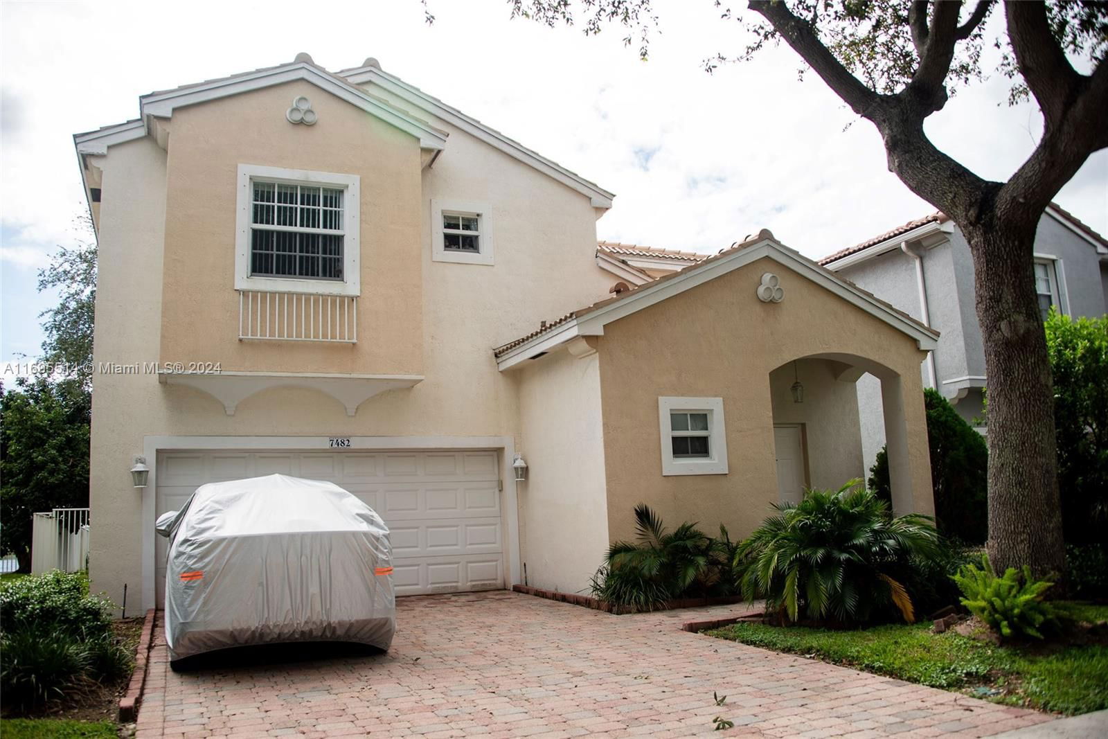 Real estate property located at 7482 23rd St, Broward, WALNUT CREEK, Pembroke Pines, FL