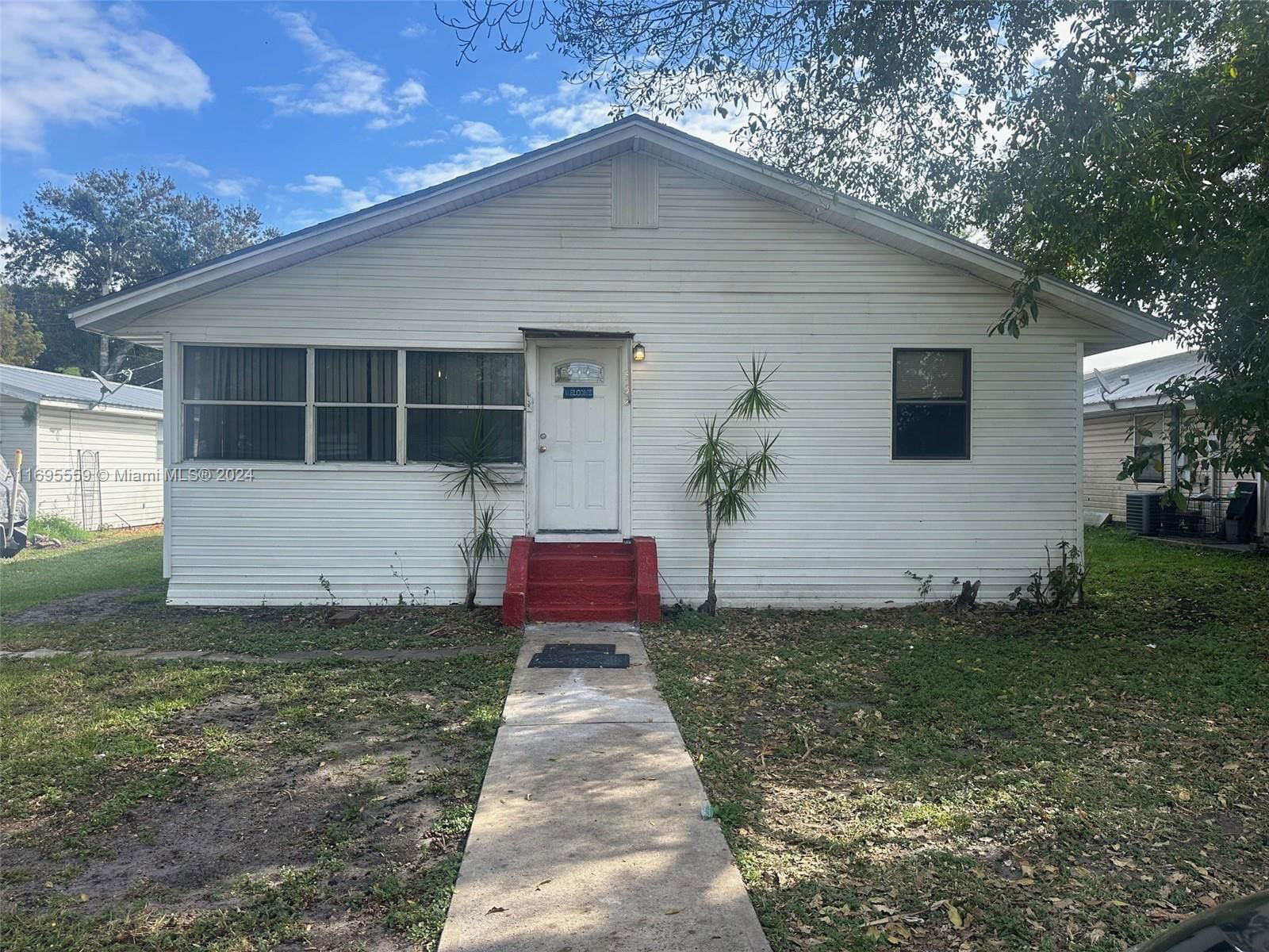 Real estate property located at 532 BOND, Hendry, CLEWISTON, Clewiston, FL