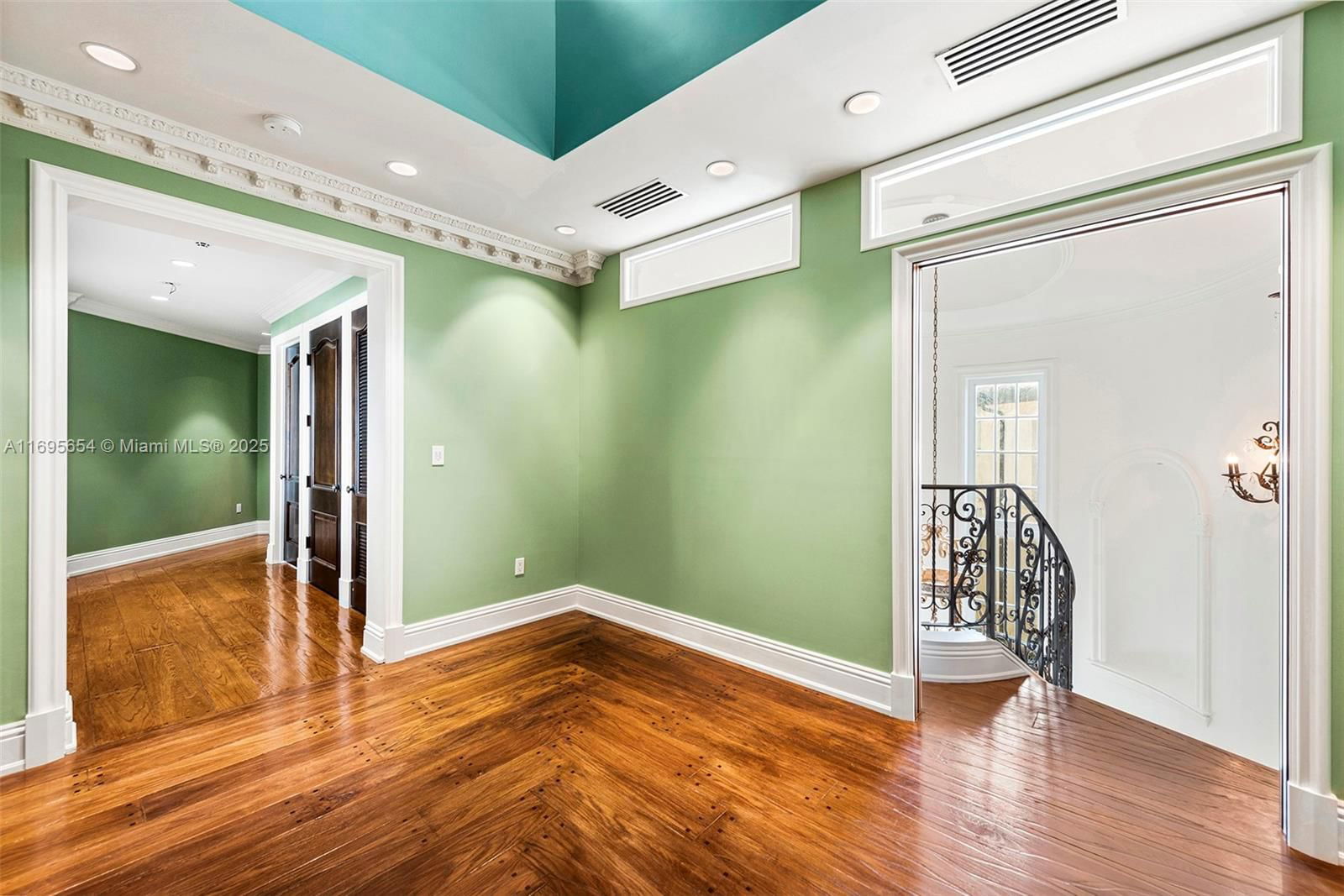 Real estate property located at 13671 Deering Bay Dr, Miami-dade, Deering Bay Estates, Coral Gables, FL