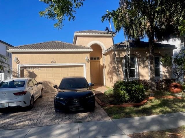 Real estate property located at 5060 163rd Ave, Broward, RIVIERA ISLES/RAVELLO, Miramar, FL