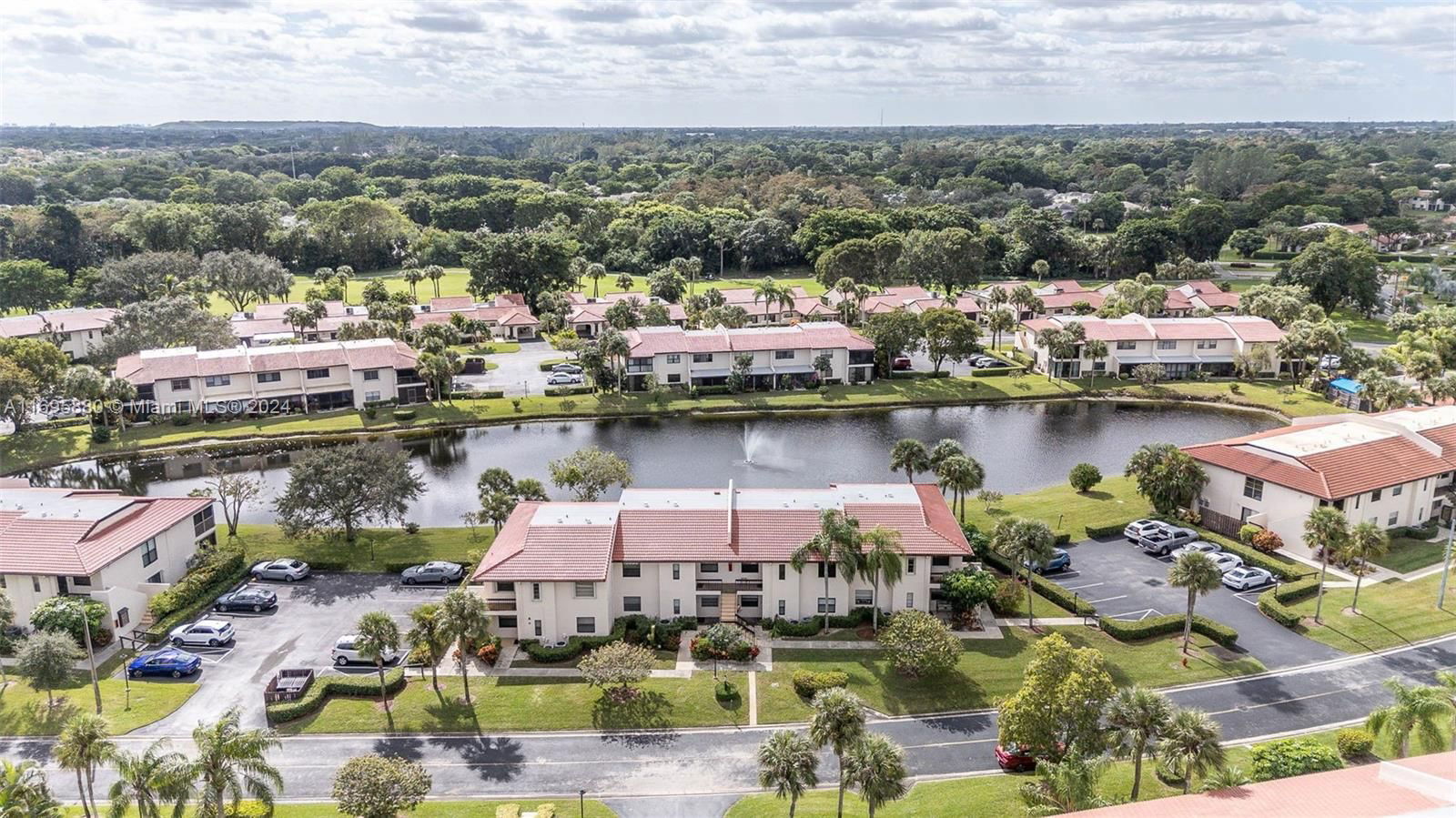 Real estate property located at 7911 Eastlake Dr #6-F, Palm Beach, GREENS OF BOCA LAGO CONDO, Boca Raton, FL