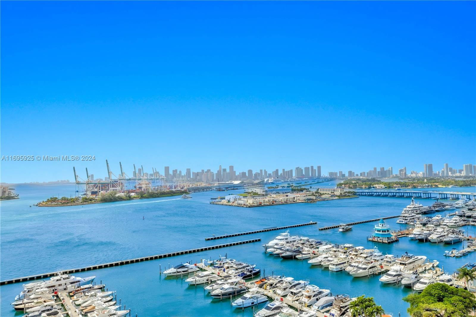 Real estate property located at 90 Alton Rd #1902, Miami-Dade, YACHT CLUB AT PORTOFINO C, Miami Beach, FL