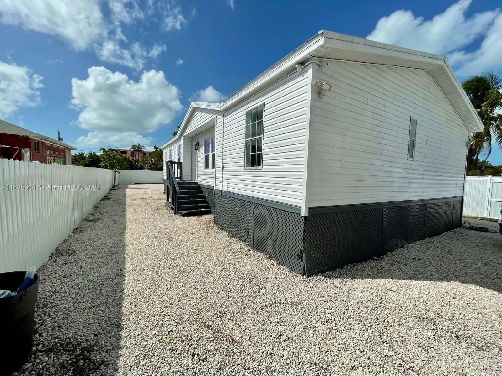 Real estate property located at 1027 74th Street Ocean, Monroe, TROPICANA SUB, Marathon, FL