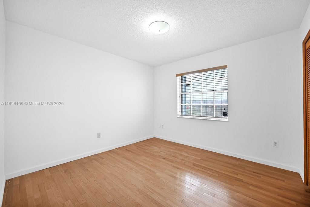 Real estate property located at 15363 42nd Ter, Miami-dade, C-west Lakes Of The Meado, Miami, FL