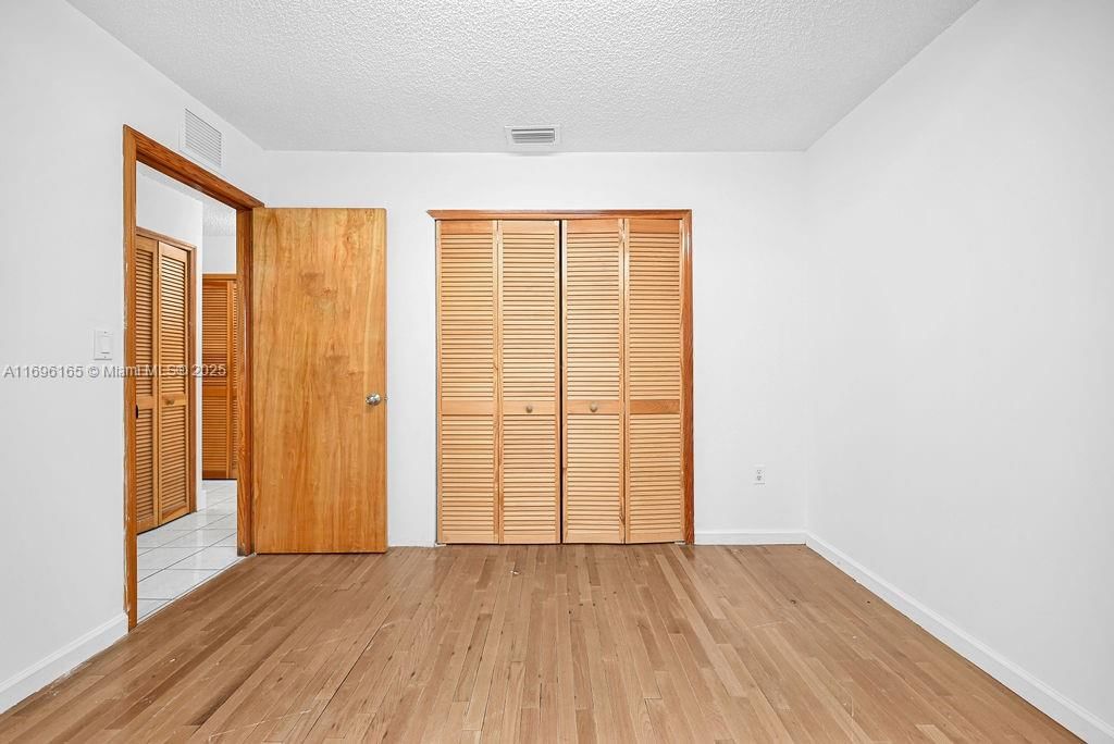 Real estate property located at 15363 42nd Ter, Miami-dade, C-west Lakes Of The Meado, Miami, FL