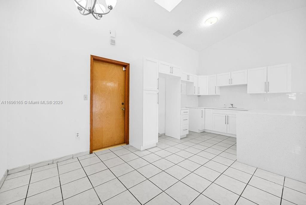 Real estate property located at 15363 42nd Ter, Miami-dade, C-west Lakes Of The Meado, Miami, FL