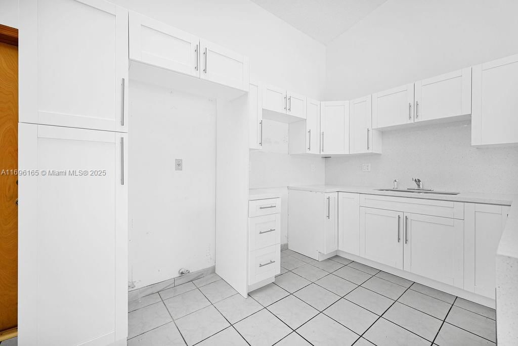 Real estate property located at 15363 42nd Ter, Miami-dade, C-west Lakes Of The Meado, Miami, FL