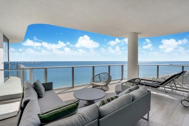 Real estate property located at 17475 Collins Ave #602, Miami-Dade, CHATEAU BEACH CONDO, Sunny Isles Beach, FL