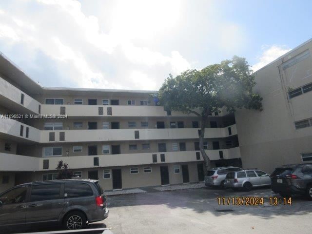 Real estate property located at 1680 191st St #310-2, Miami-Dade, JADE WINDS GROUP ALLAMAND, Miami, FL