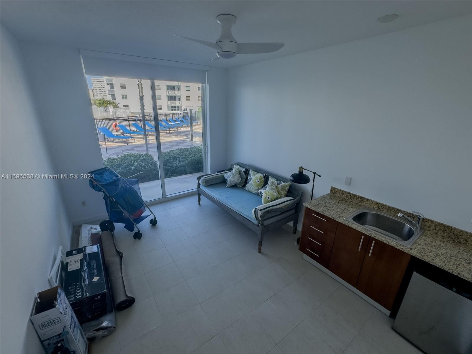 Real estate property located at 1945 Ocean Dr M5, Broward, Ocean Marine Yacht Club C, Hallandale Beach, FL