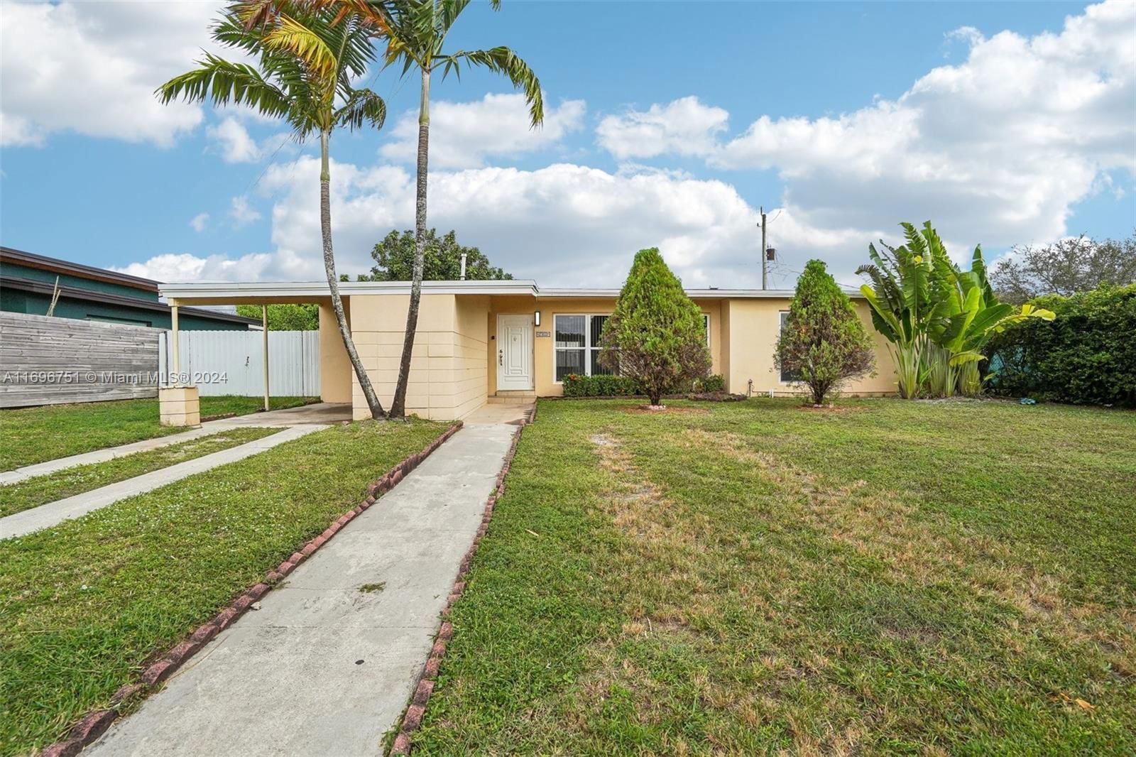 Real estate property located at 4329 97th Ct, Miami-Dade, MILLER HGTS ESTS, Miami, FL