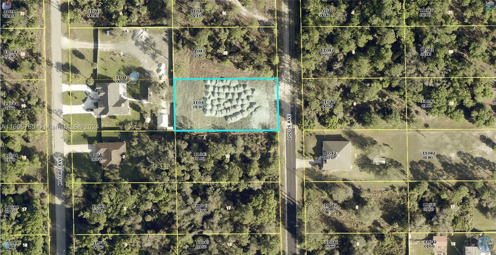 Real estate property located at 713 Louis Ave, Lee, Lehigh Acres, Lehigh Acres, FL