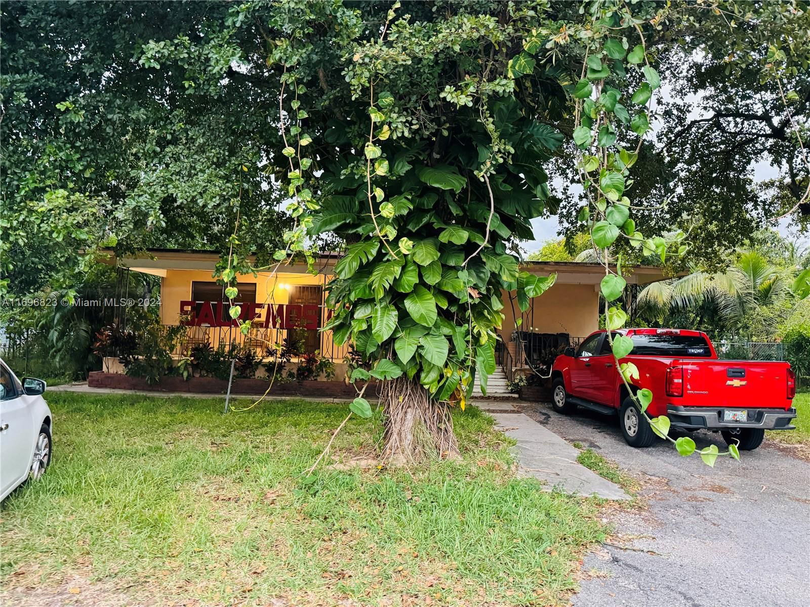 Real estate property located at 5780 17th St, Miami-Dade, TAMIAMI ACRES PLAN 1, Miami, FL