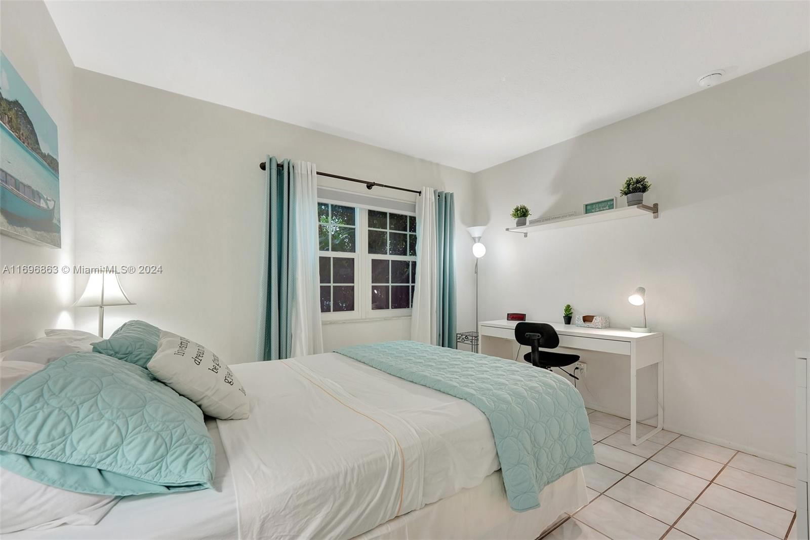 Real estate property located at 221 9th Ave #102, Broward, Pompano Place Condo, Pompano Beach, FL
