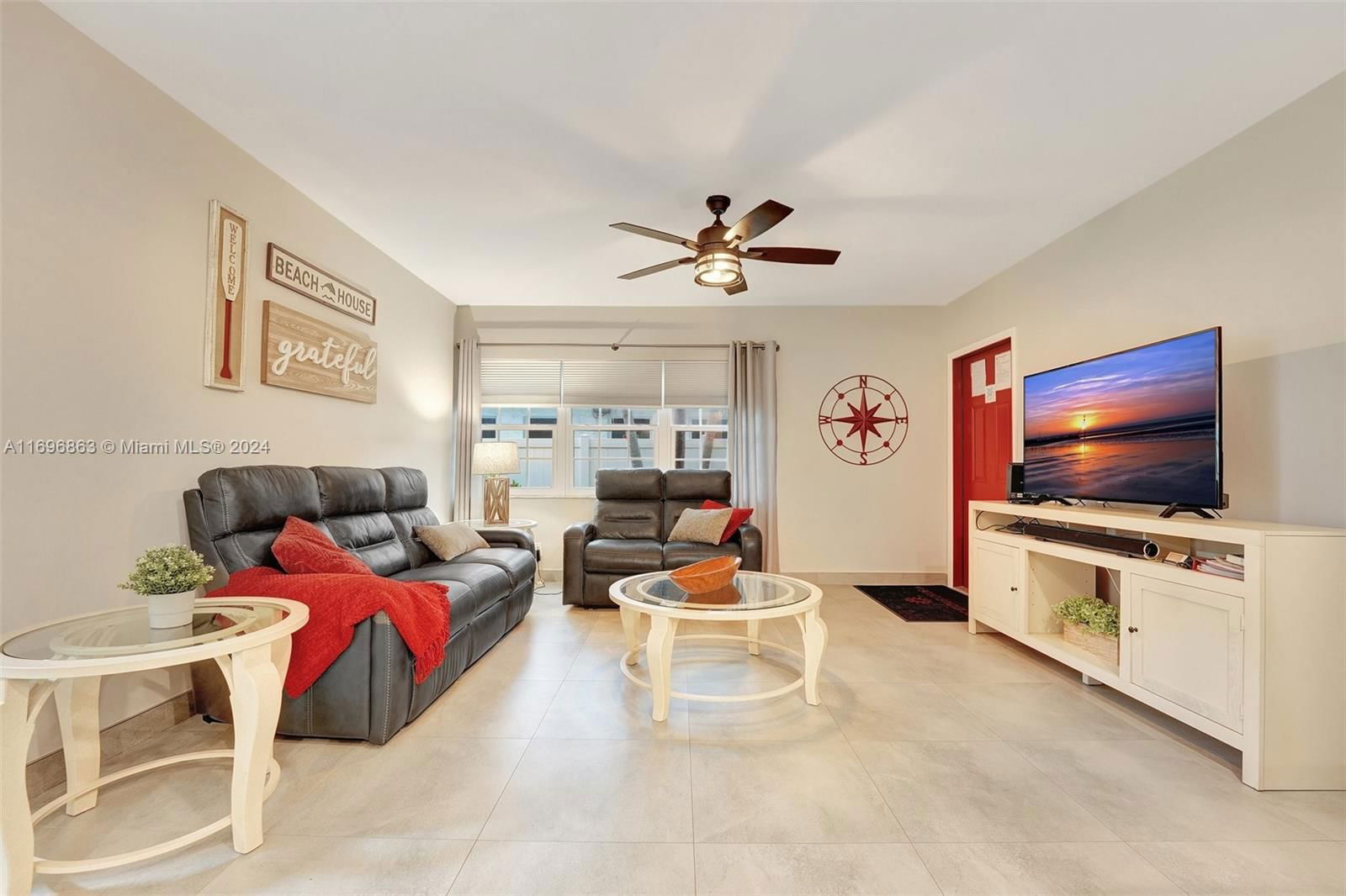Real estate property located at 221 9th Ave #102, Broward, Pompano Place Condo, Pompano Beach, FL