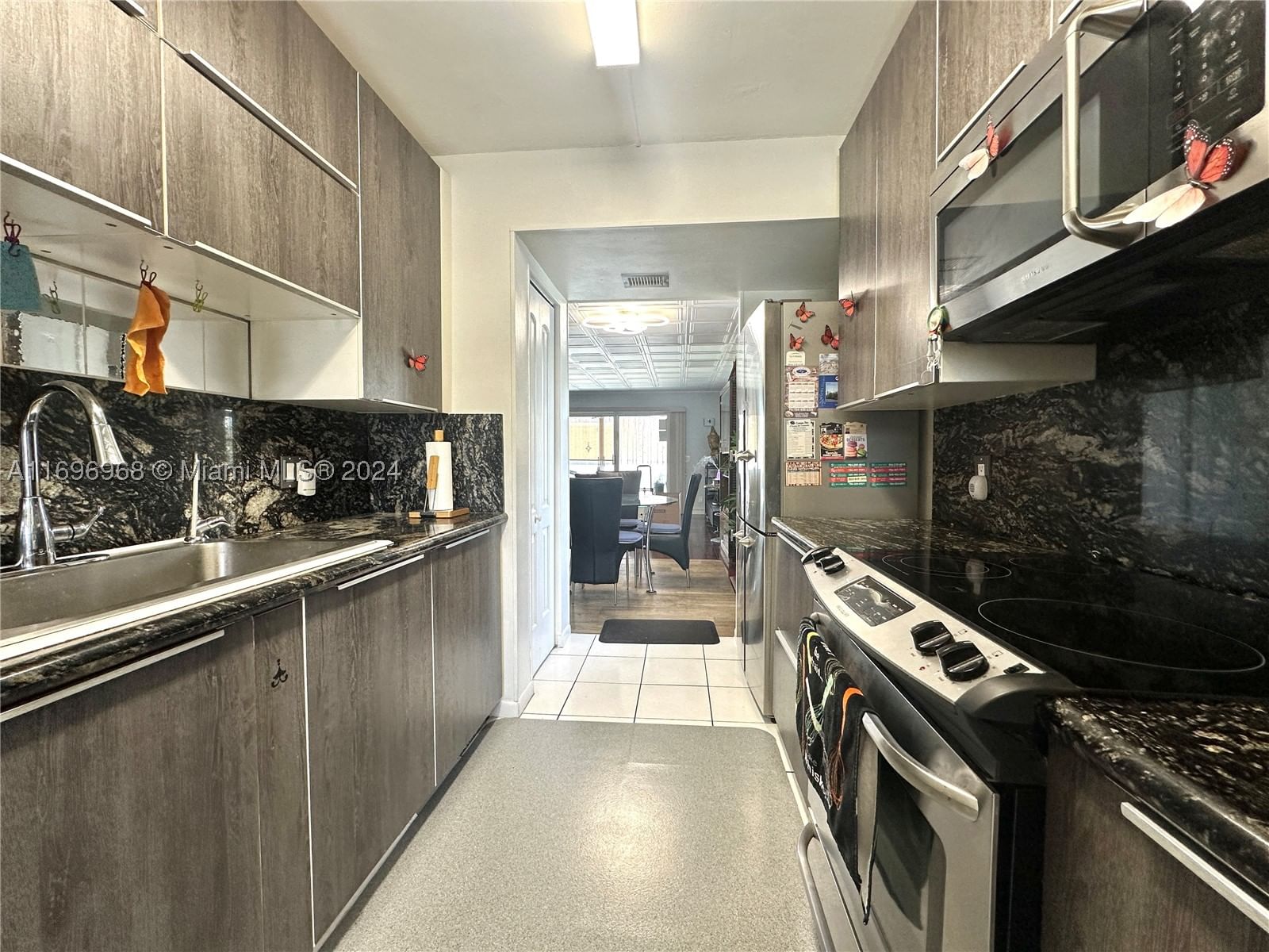 Real estate property located at 12900 13th St #214E, Broward, Hawthorne At Century Vill, Pembroke Pines, FL