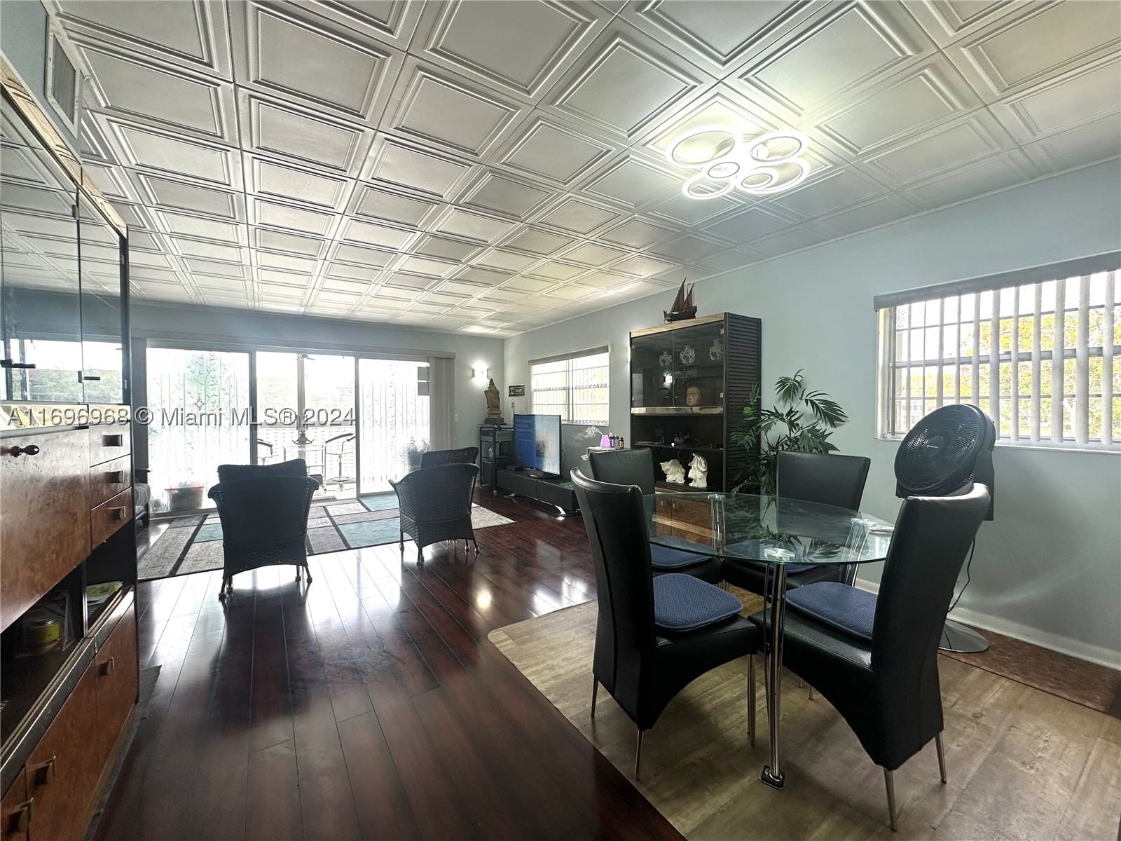 Real estate property located at 12900 13th St #214E, Broward, Hawthorne At Century Vill, Pembroke Pines, FL