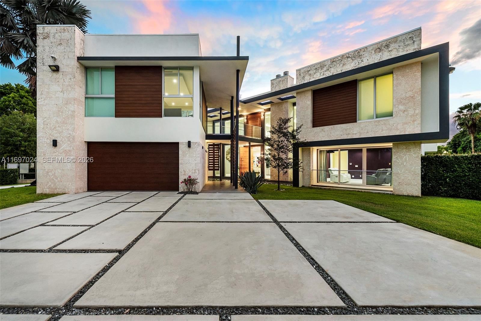 Real estate property located at 14305 Stirling Rd, Broward, Everglade Sugar & Land Co, Southwest Ranches, FL