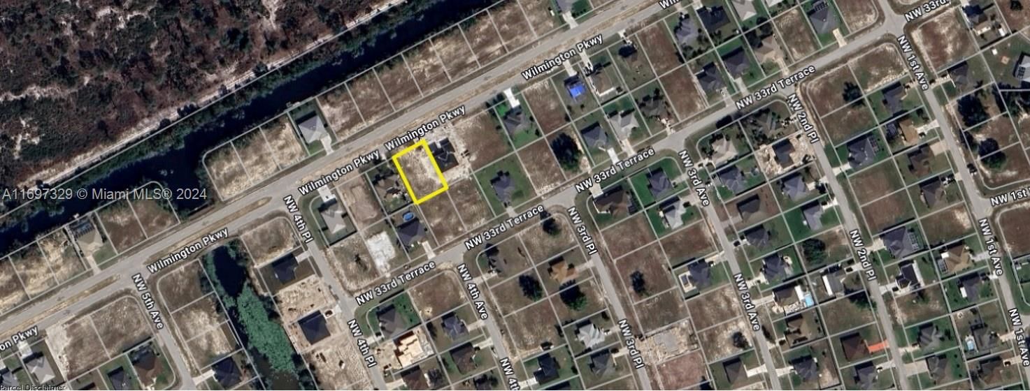 Real estate property located at 328 Wilmington PKWY, Lee, City of Cape Coral, Cape Coral, FL