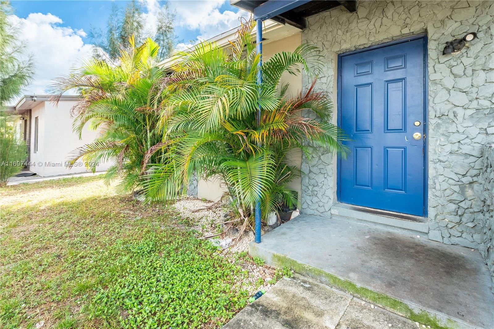 Real estate property located at 1200 11th Ct, Broward, LAUDERDALE MANORS ADD, Fort Lauderdale, FL