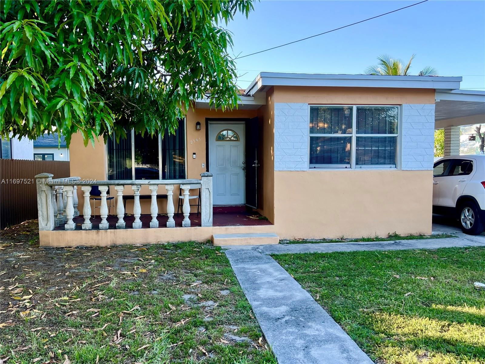 Real estate property located at 2141 57 St, Miami-Dade, Floral Heights, Miami, FL