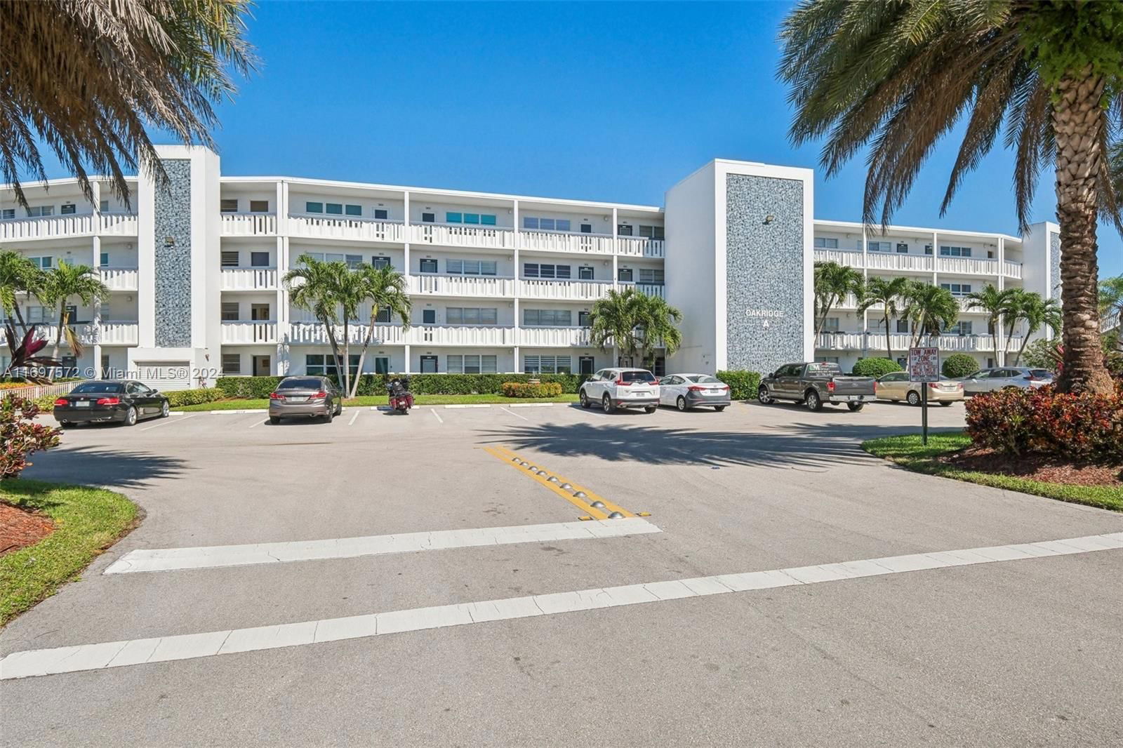 Real estate property located at 3014 Oakridge A #3014, Broward, OAKRIDGE A CONDO, Deerfield Beach, FL