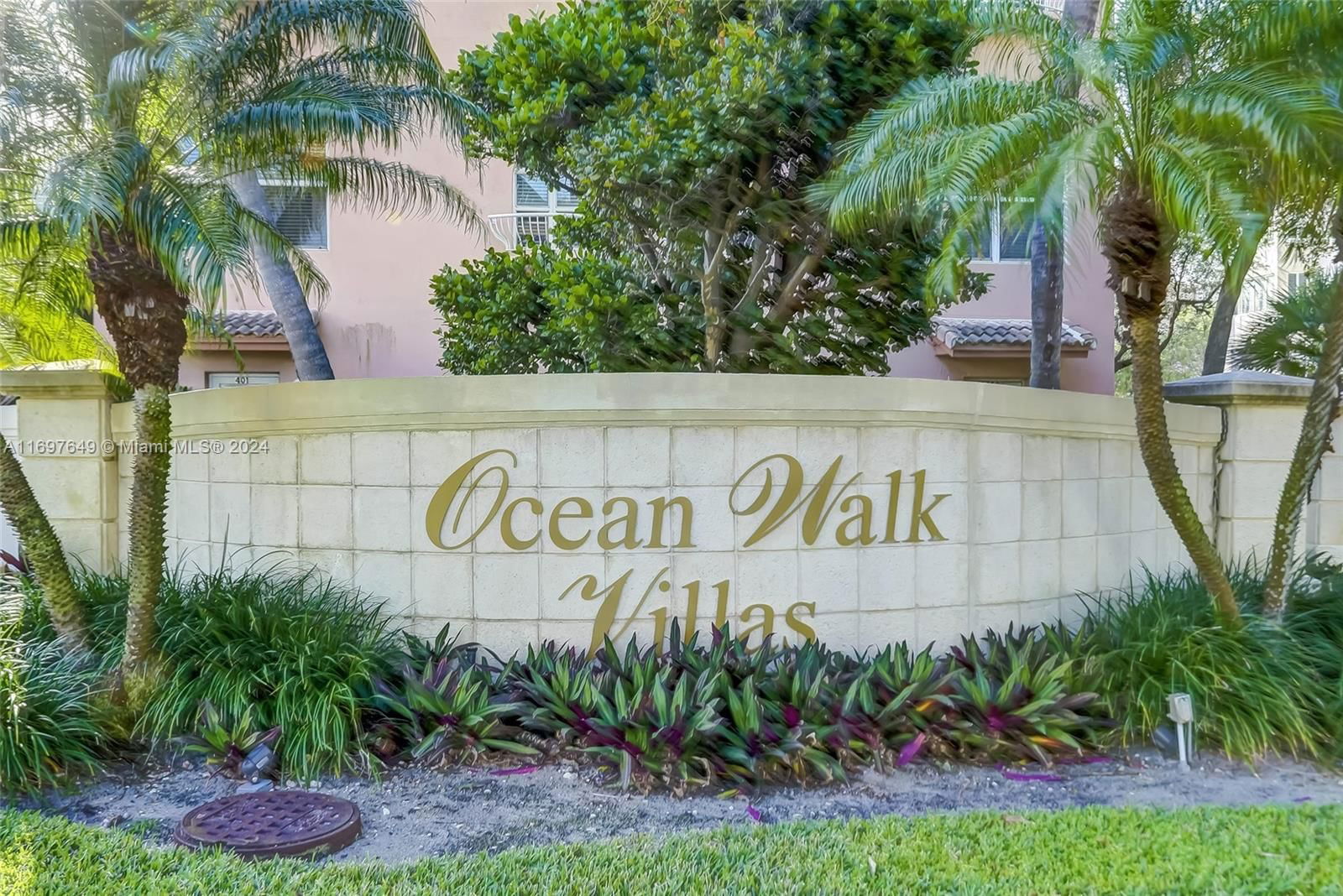 Real estate property located at 2039 Oceanwalk Ter #401, Broward, RESERVE AT OCEAN WALK CON, Lauderdale By The Sea, FL