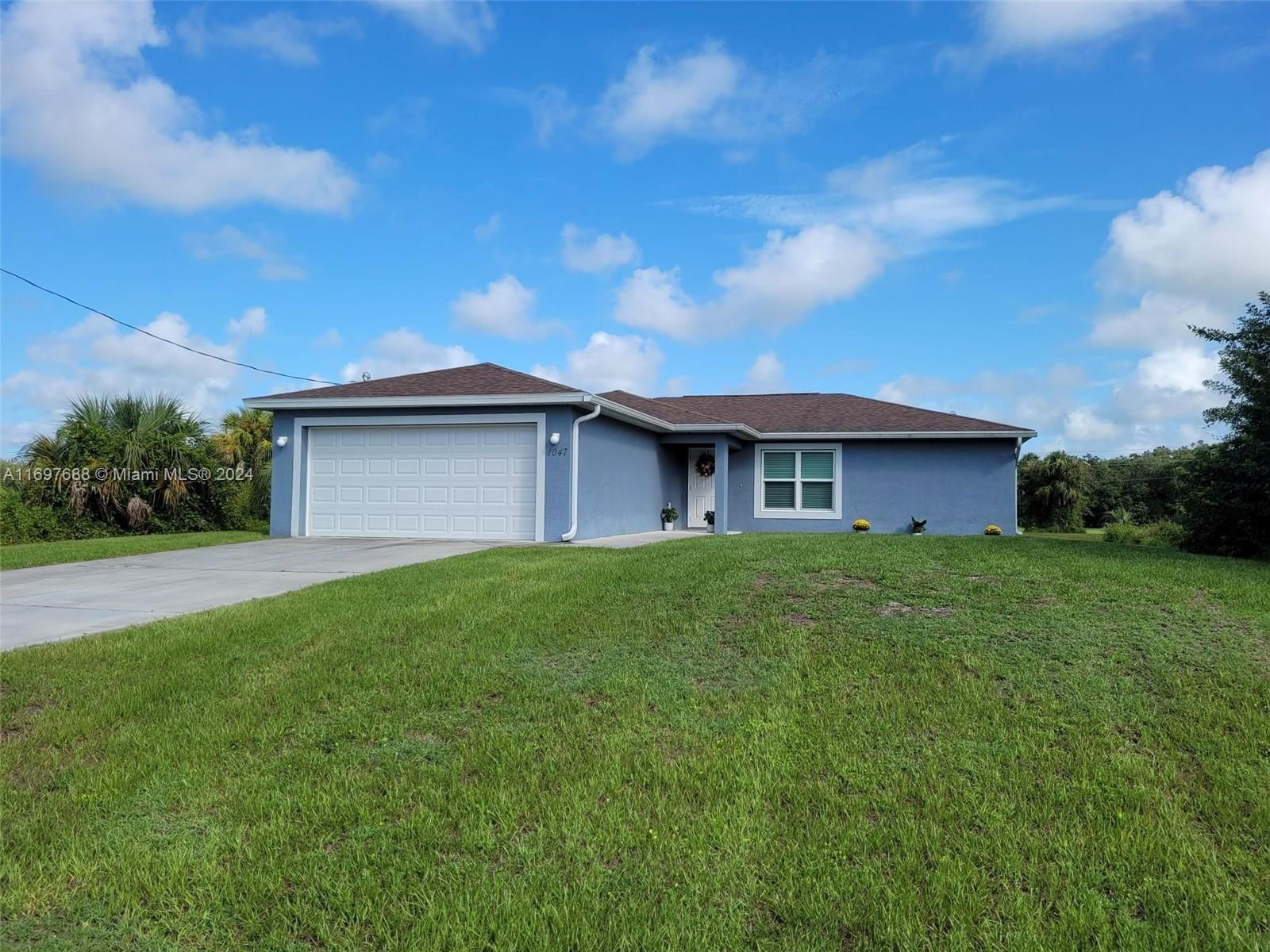 Real estate property located at 1047 Greenwood Ave, Glades, Port LaBelle, Other City - In The State Of Florida, FL