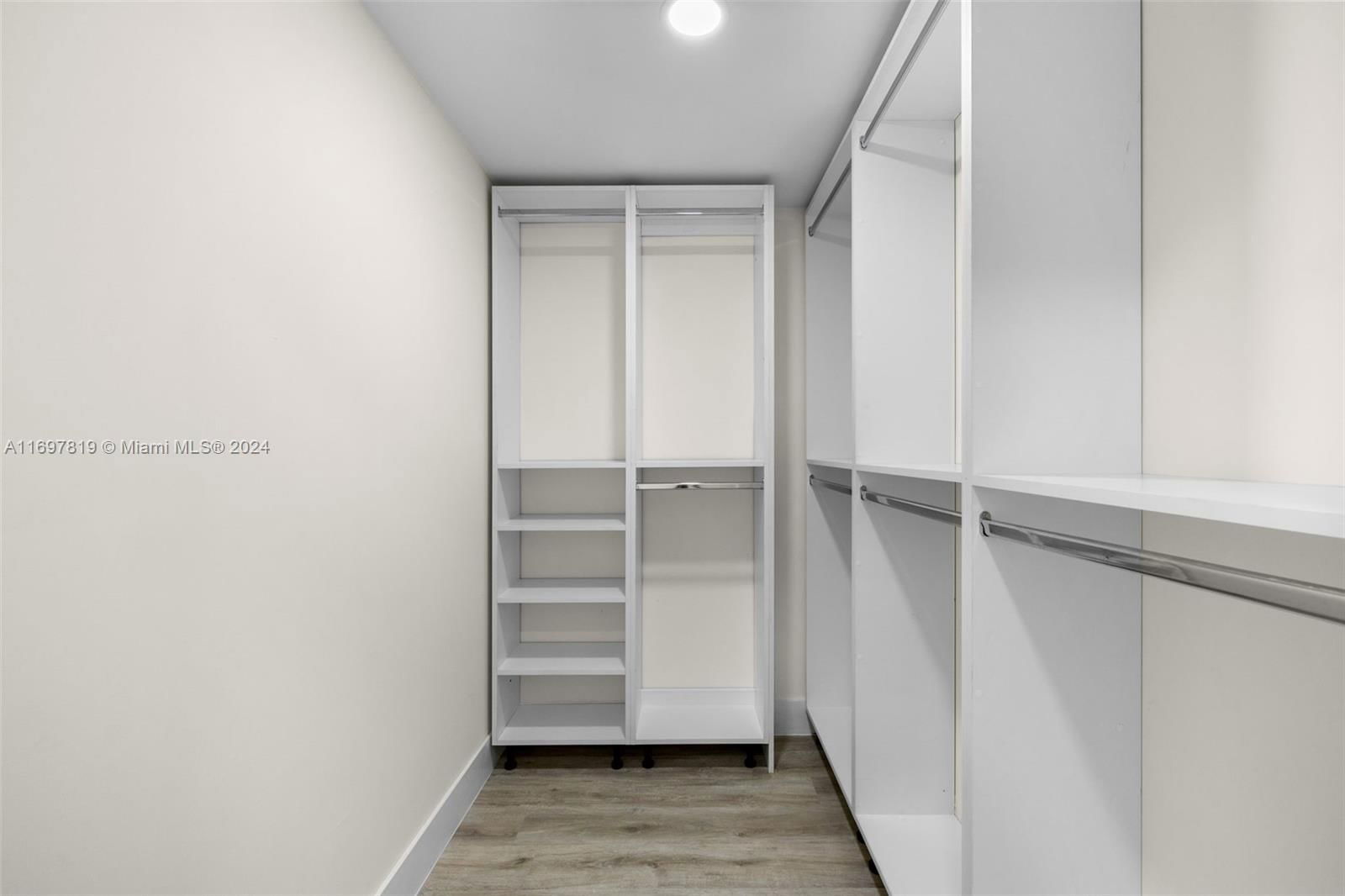 Real estate property located at 331 40th Pl, Miami-dade, Ideal Homes Sub No 3, Hialeah, FL