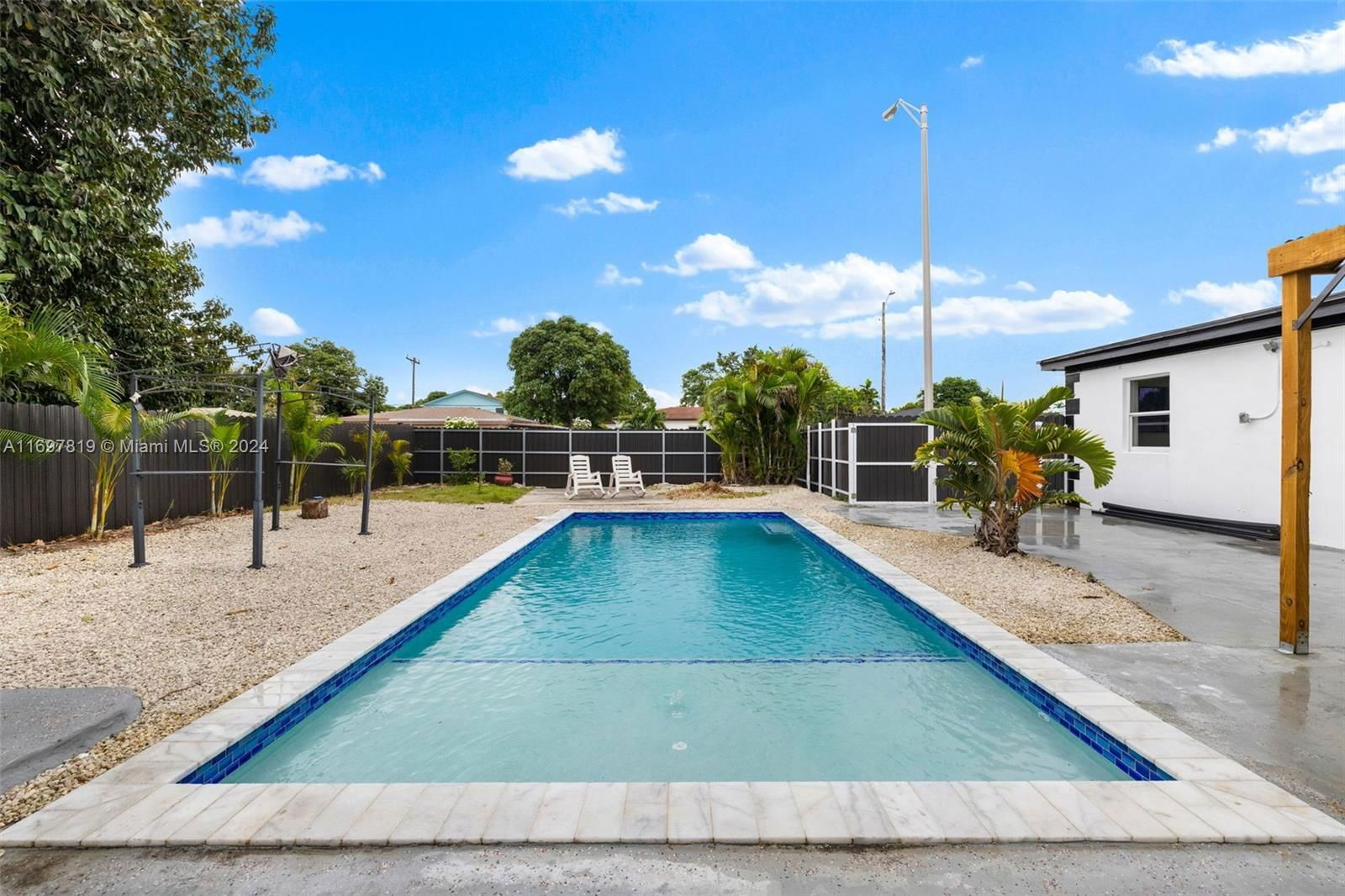 Real estate property located at 331 40th Pl, Miami-dade, Ideal Homes Sub No 3, Hialeah, FL