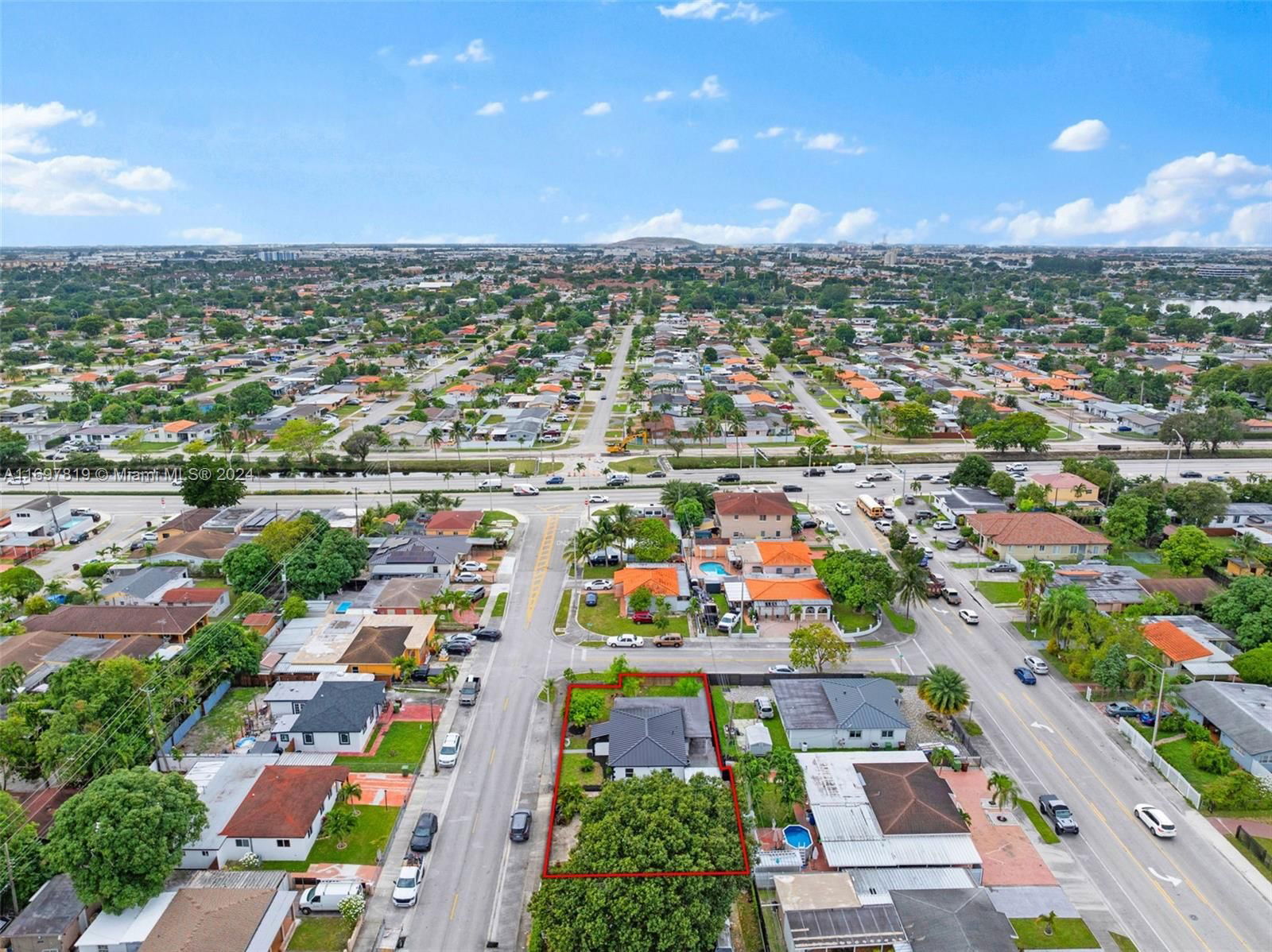Real estate property located at 331 40th Pl, Miami-dade, Ideal Homes Sub No 3, Hialeah, FL