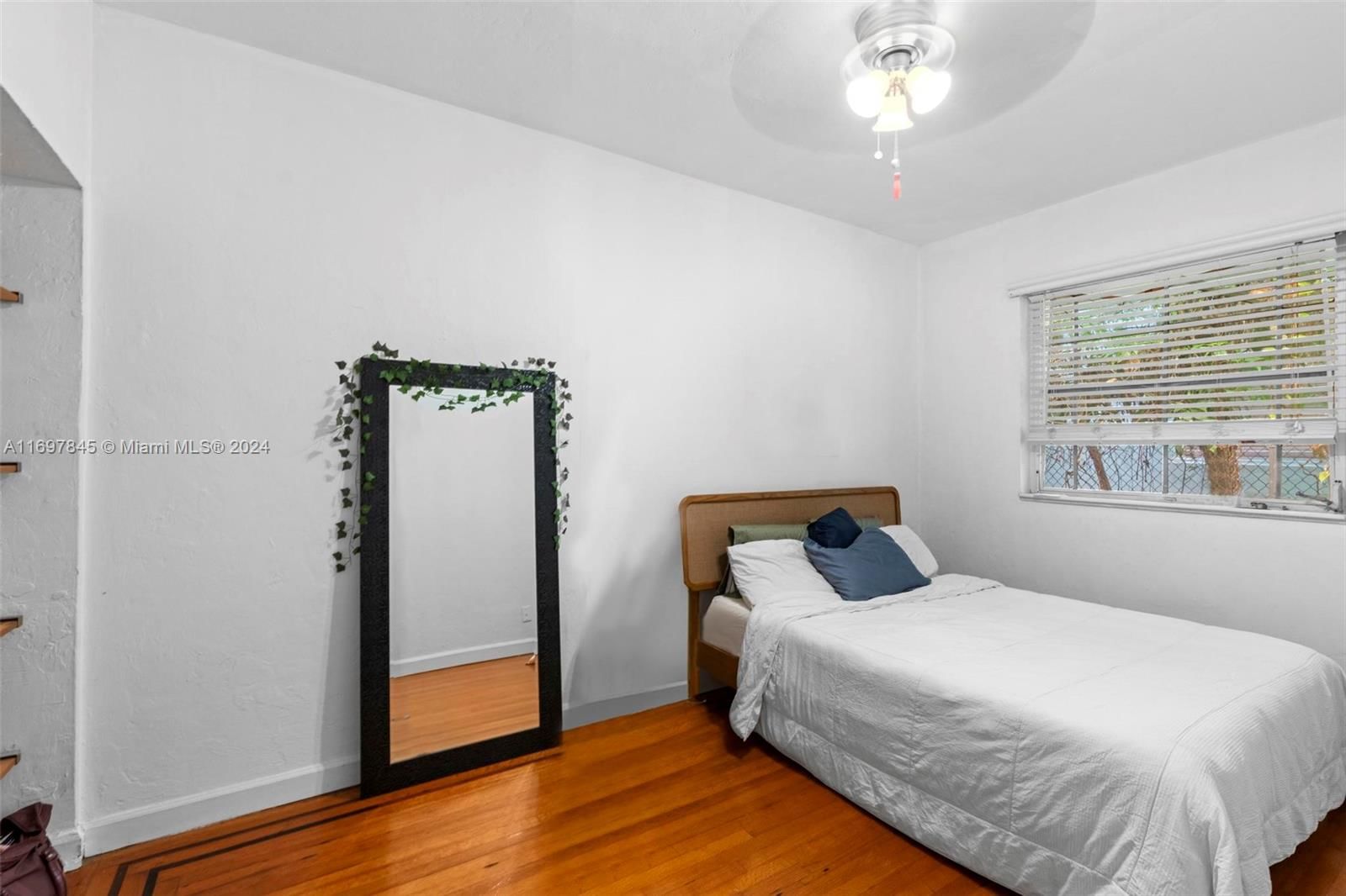 Real estate property located at 1571 Pennsylvania Ave #4S, Miami-dade, Don-bar Condo, Miami Beach, FL